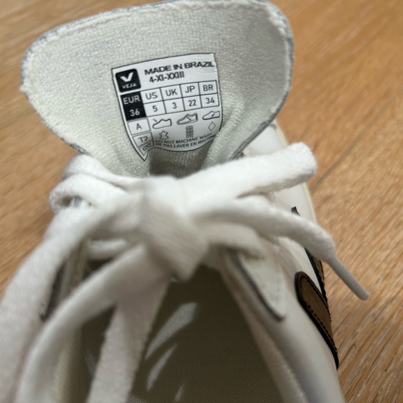 Veja Campos Bicolor women’s size 5 - Picture 9 of 9